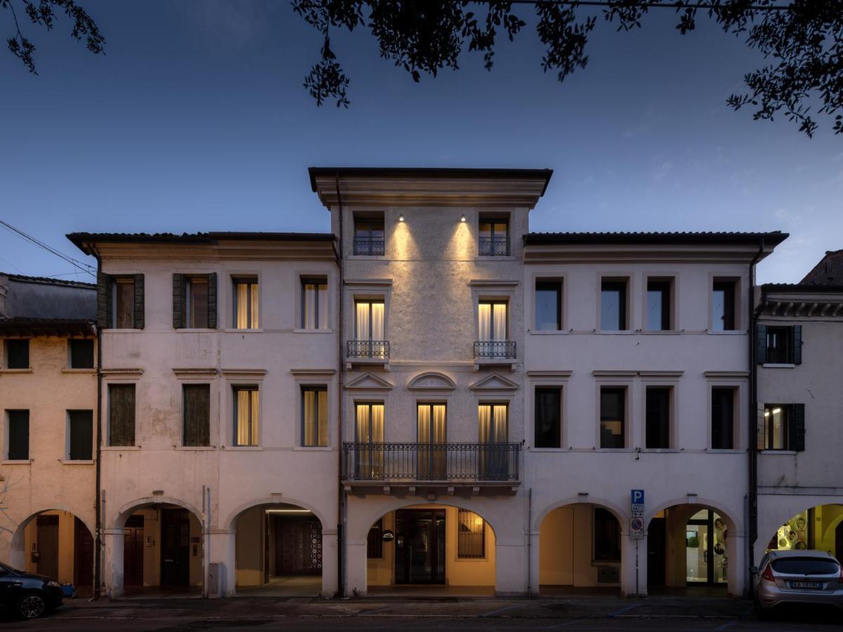 Al Pio Luxury Nest Apartment Treviso Luaran gambar