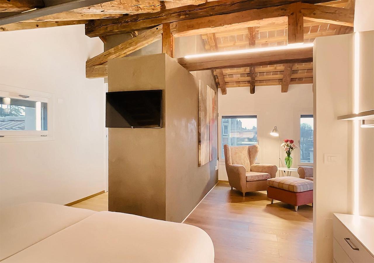 Al Pio Luxury Nest Apartment Treviso Luaran gambar