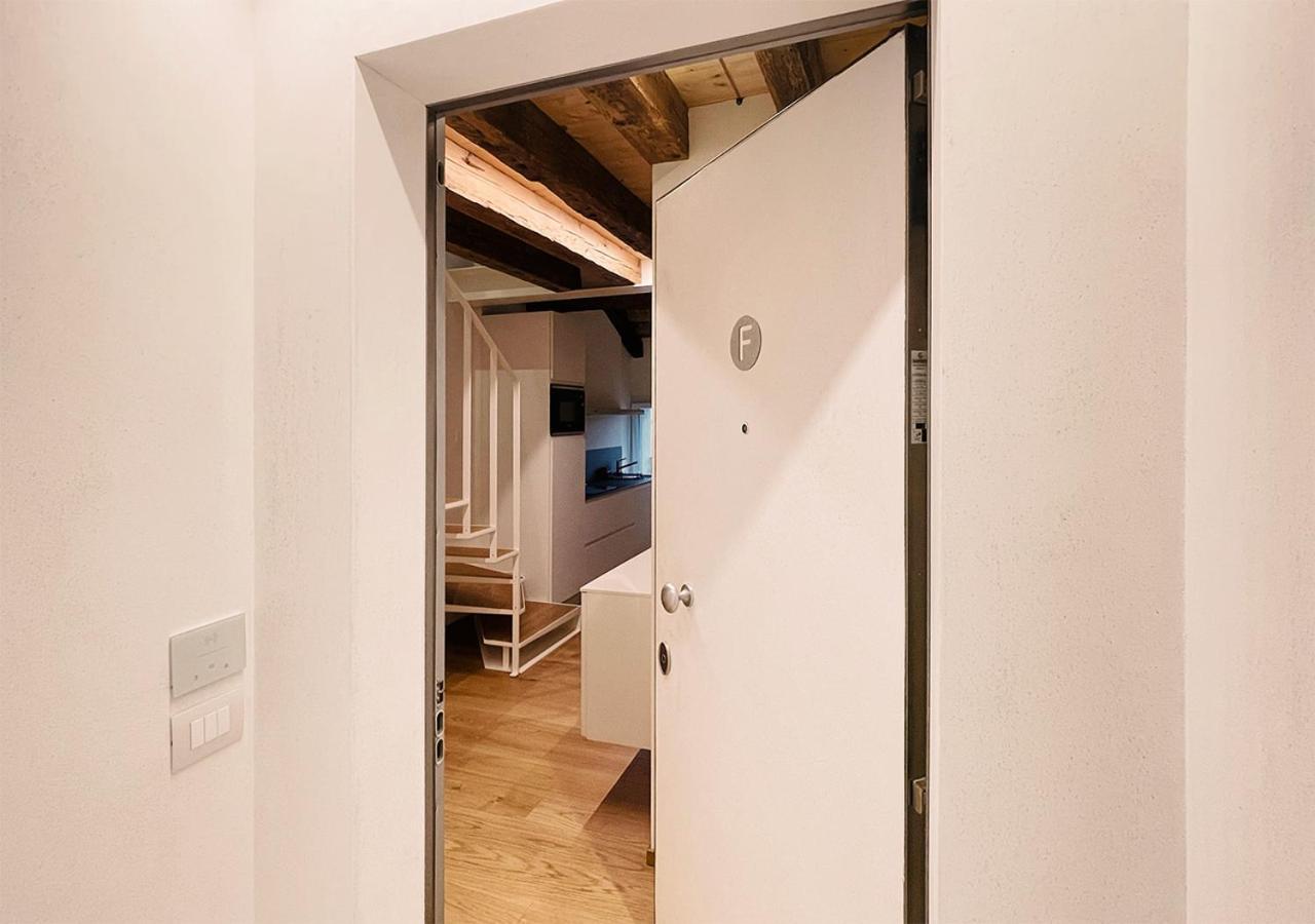 Al Pio Luxury Nest Apartment Treviso Luaran gambar