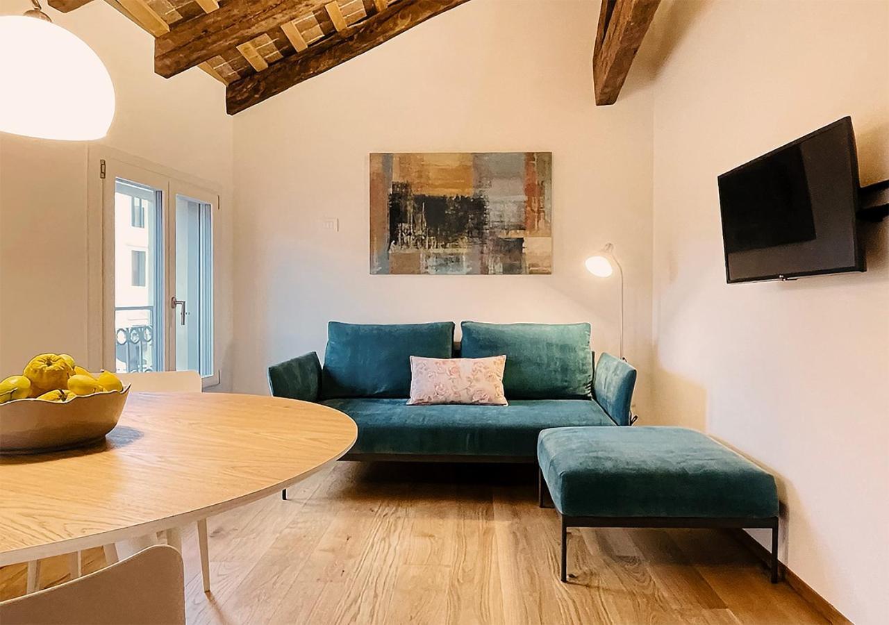 Al Pio Luxury Nest Apartment Treviso Luaran gambar