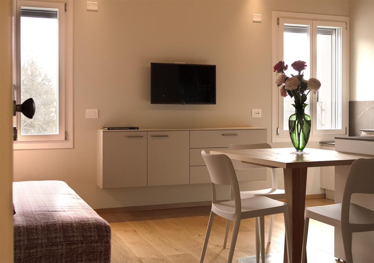 Al Pio Luxury Nest Apartment Treviso Luaran gambar