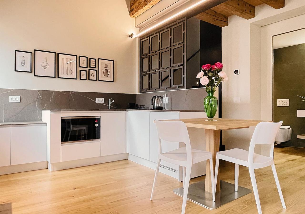 Al Pio Luxury Nest Apartment Treviso Luaran gambar